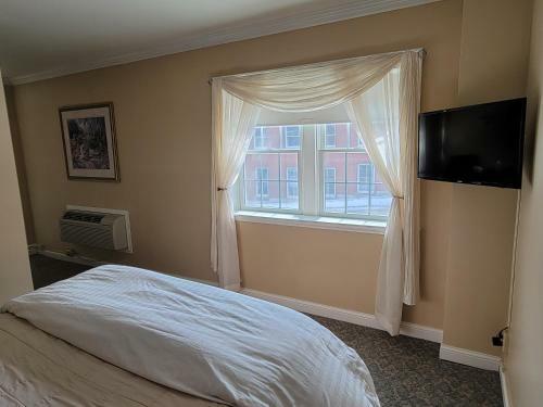 Hotel Lowell Inn