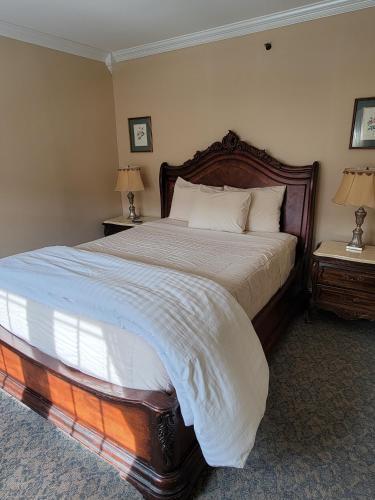 Hotel Lowell Inn