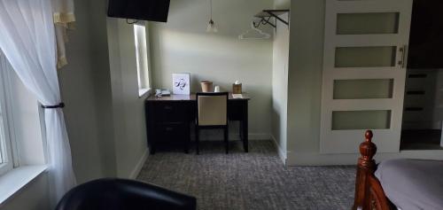 Hotel Lowell Inn