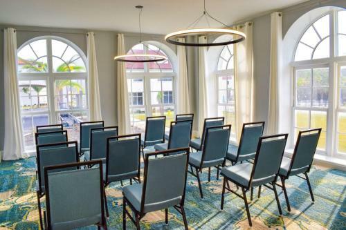 Hotel Oasis Resort Gulfport