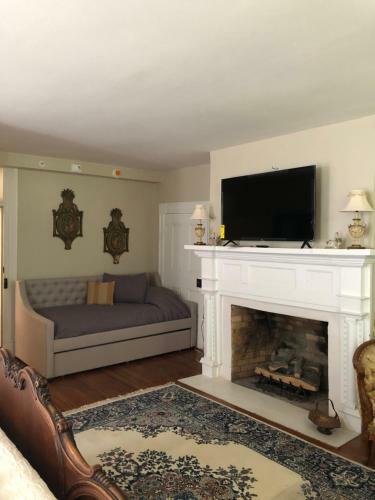 The Montgomery B&B