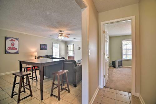 Charming Oxford Home About 1 Mi To Ole Miss Campus