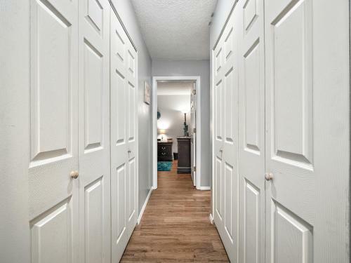 Table Rock Escape At Pointe Royale