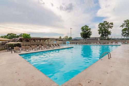 Table Rock Escape At Pointe Royale