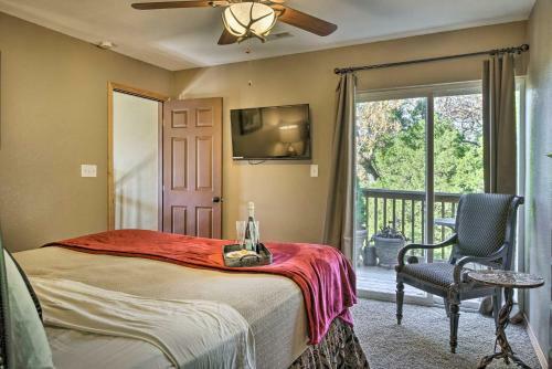 Tall Tree Retreat With Hot Tub, Short Walk To Lake