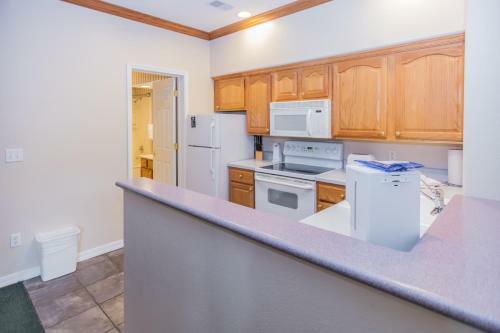 Spinnaker Condo In Heart Of Branson 1br Standard