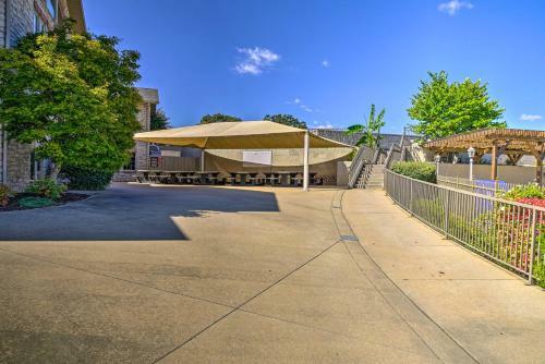 Apartamento Pointe Royale Walk-in Condo With Resort Amenities!