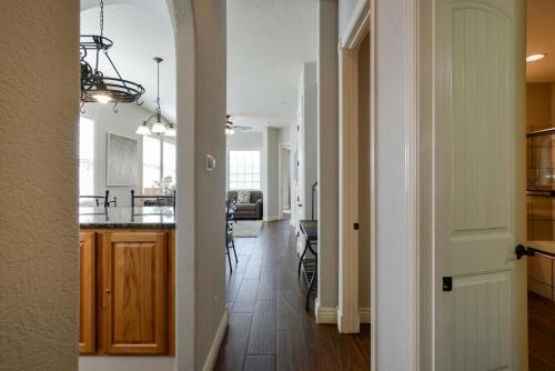 Condo 313