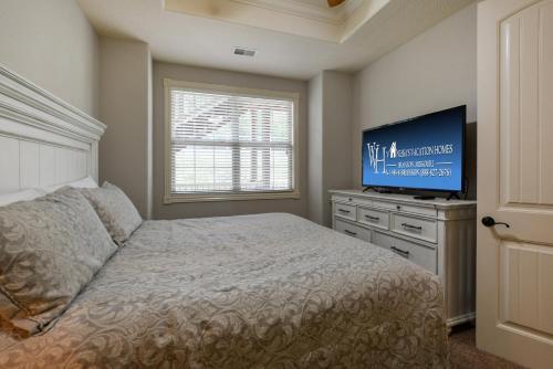 Condo 313