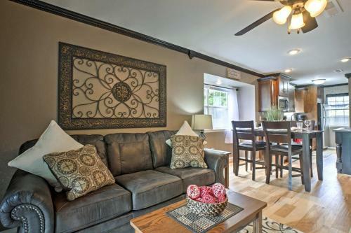 Apartamento Branson Condo With Pool Access - Walk To Table Rock!