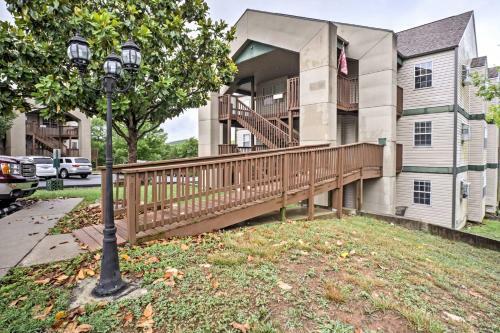 Apartamento Branson Condo With Pool Access - Walk To Table Rock!