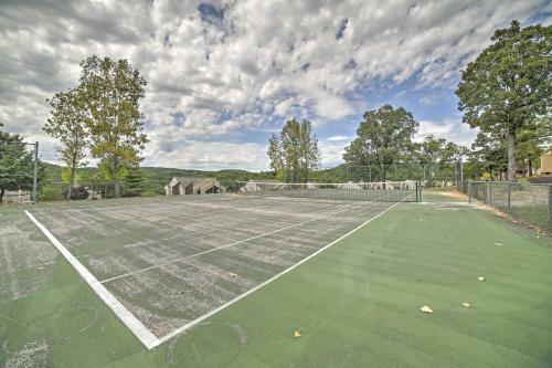Apartamento Branson Condo With Pool Access - Walk To Table Rock!