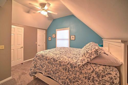 Charming Hillside Branson Home With Spacious Deck!
