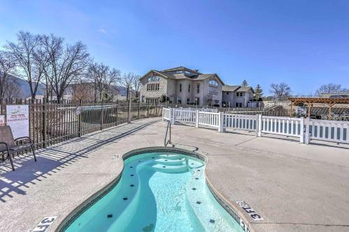 Apartamento Branson Condo With Patio And Pool Access On Golf Course