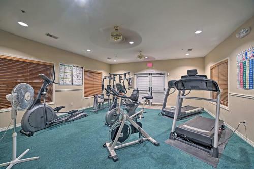 Apartamento Pet-friendly Resort Condo 3 Mi To Branson Landing!