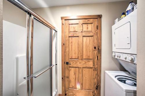 Rustic Lake Cabin- 1 Mi To Silver Dollar City
