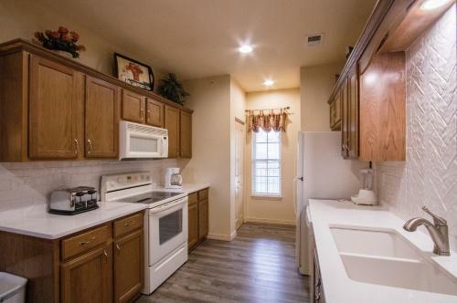 Apartamento Highrise Haven Condo