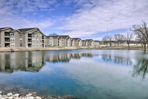 Branson Condo Ideally Located 3 Miles To Downtown!