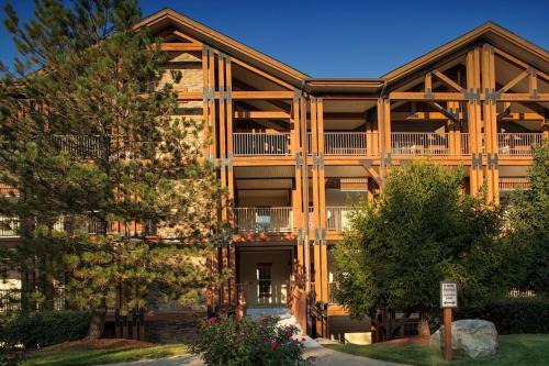 Spacious Condo Off Highway 76 Strip 1br Standard