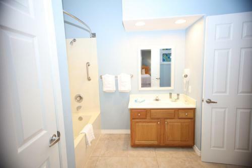 Branson Getaway In Entertainment District 1br Standard