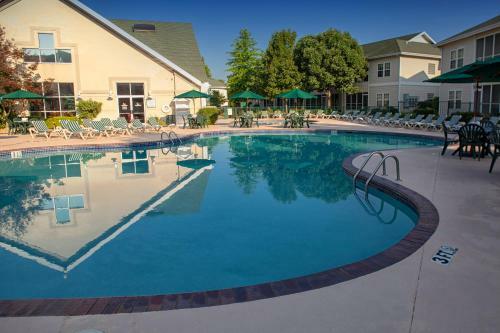 Spinnaker Suite Right By The Strip 2br Standard