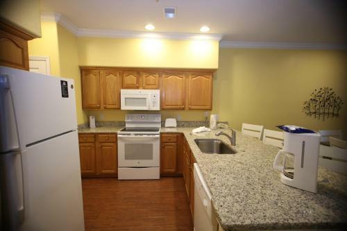 Gorgeous Branson Suite 2br Standard
