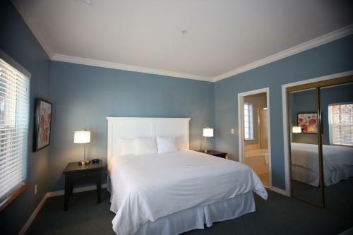 Gorgeous Branson Suite 2br Standard