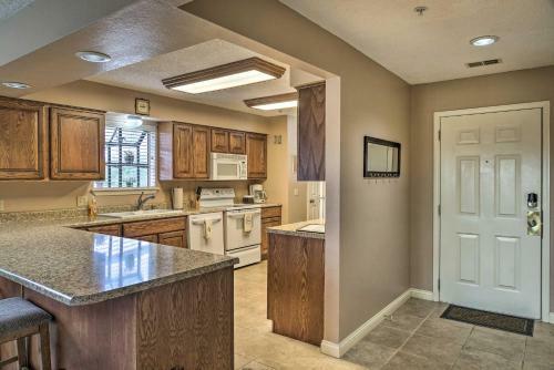 Apartamento Condo With Pool, 1 Mi To 76 Strip Entertainment