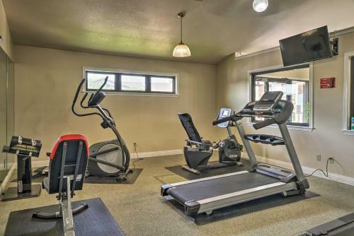Apartamento Condo With Pool, 1 Mi To 76 Strip Entertainment