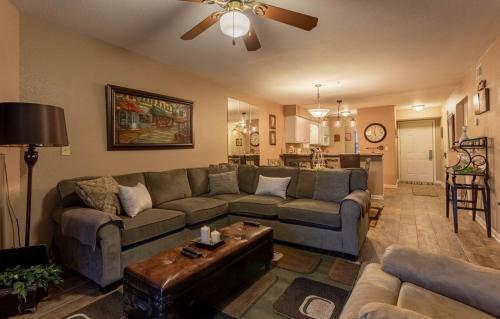 Apartamento Premier Pointe Condo