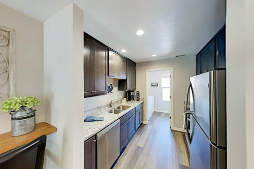 Apartamento Rockwall Cottage - Vineyards Condo - Balcony, Pool Condo
