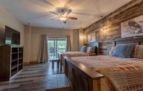 Lake View Lodge Home