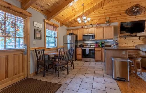 Ozarks Oasis Cabin