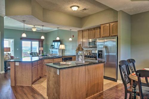 Apartamento Condo With Table Rock Lake Views, 6 Mi To Strip