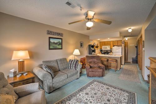 Apartamento West Branson Condo 2 Miles To Silver Dollar City!