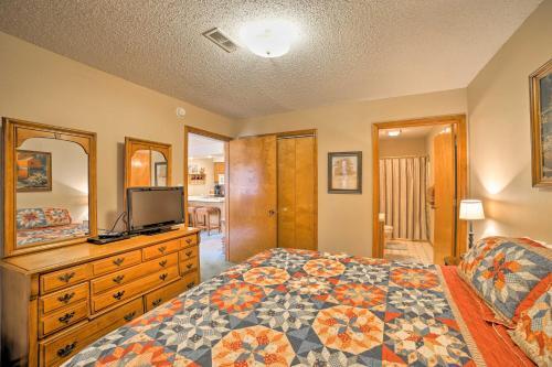 Apartamento West Branson Condo 2 Miles To Silver Dollar City!