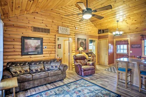 Rustic Branson Cabin-mins To Silver Dollar City!