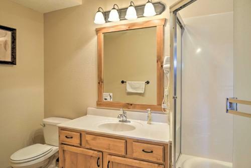 Updated Branson Home, 5 Min To Silver Dollar City!
