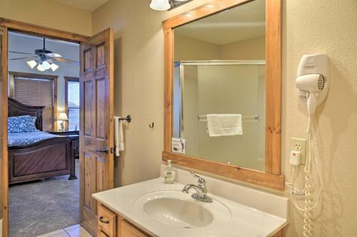 Updated Branson Home, 5 Min To Silver Dollar City!