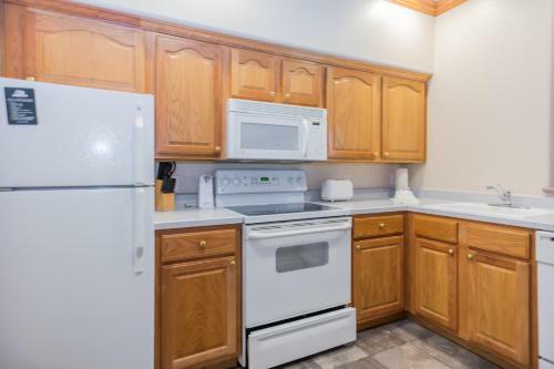 Spacious Palace View Condo 1br Standard