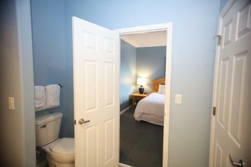 Spacious Palace View Condo 1br Standard