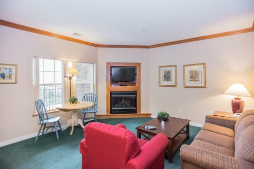 Spacious Palace View Condo 1br Standard