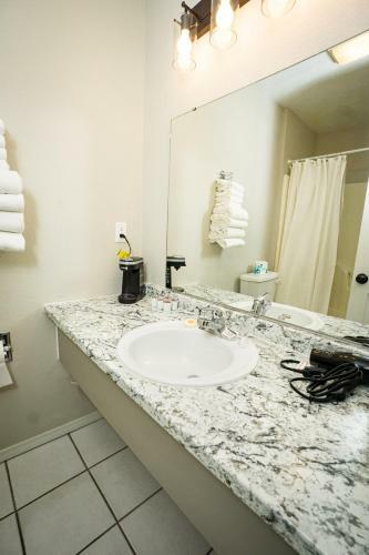 Hotel Mandalay