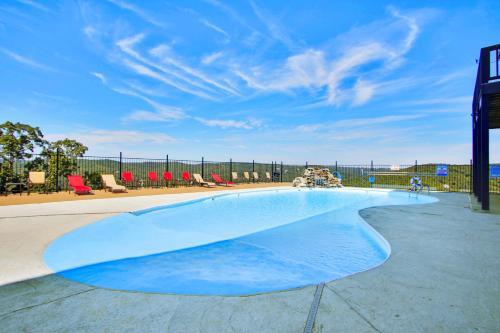 Condo 322