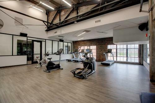 Apartamento Cozy Dt Studio With Gym & Pool By Zencity