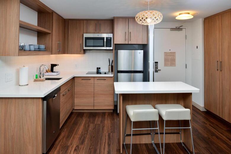 Hotel Element North Kansas City