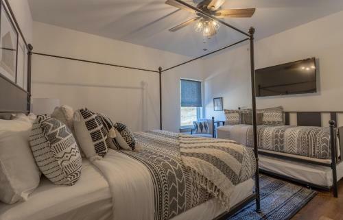 Branson Cove Chateau Home