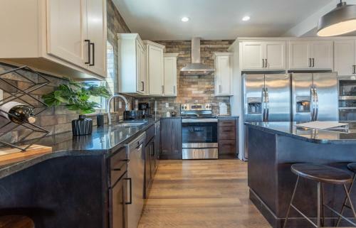 Branson Cove Chateau Home