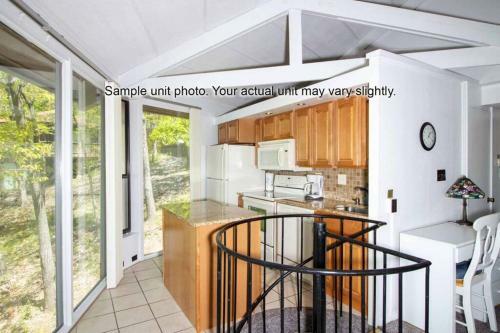 Unit 5 - Treetop 2 Bedroom Villa