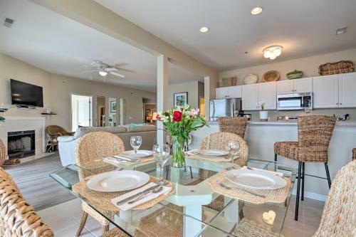 Apartamento Cozy Lakeside Paradise With Porch And Pool Access